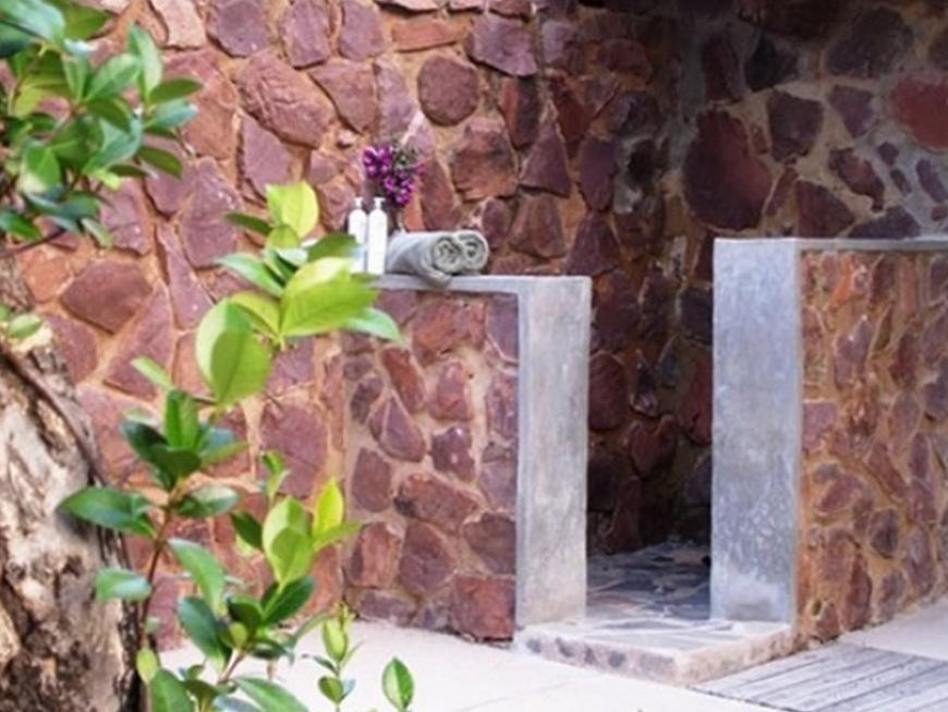 קלינאן Abloom Bush Lodge & Spa Retreat מראה חיצוני תמונה